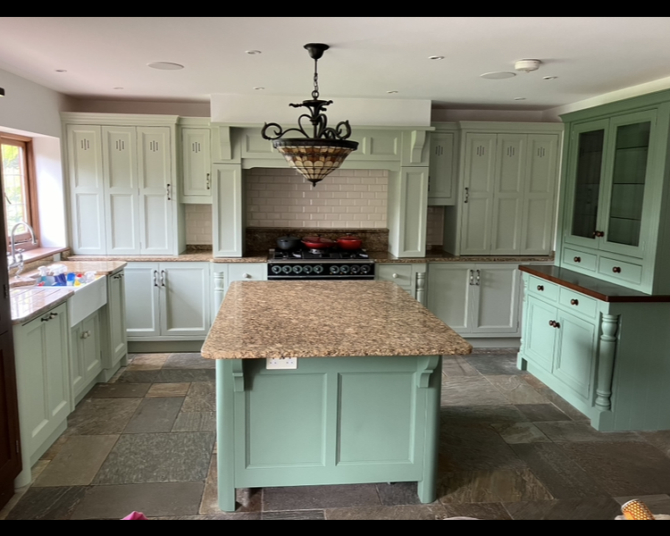 Kitchen after spray 4